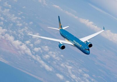 Chuyến bay sắp hạ cánh tại Cam Ranh