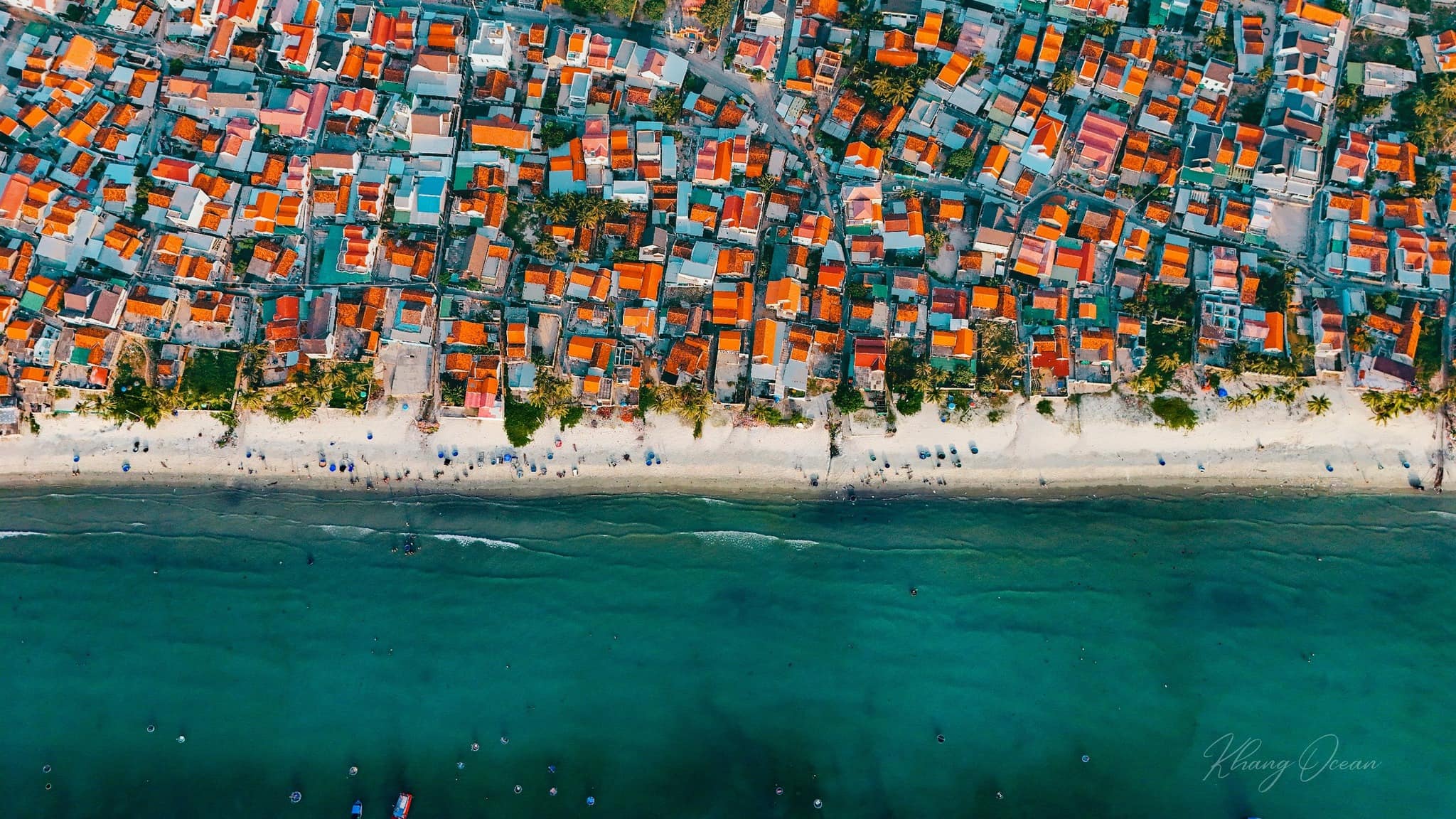 Làng chài Ninh Thuỷ từ trên cao