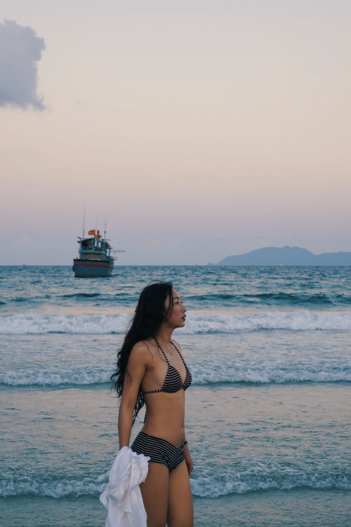 Riri tại biển Dốc Lết