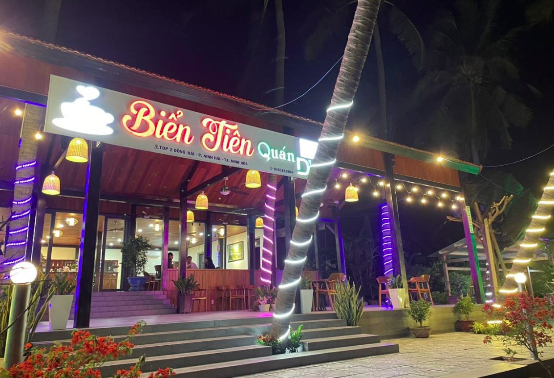 Buổi tối tại Biển Tiên quán